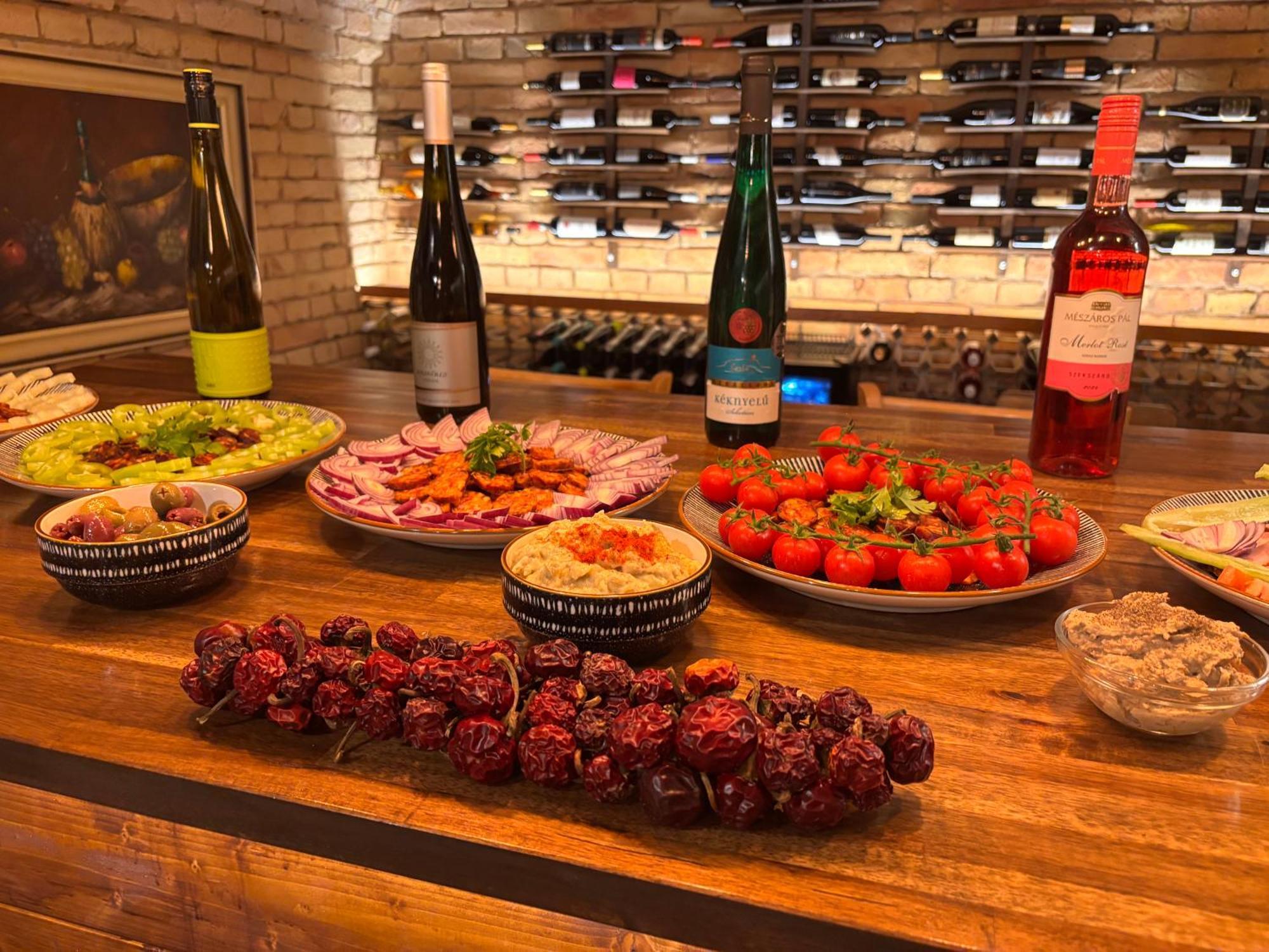 Goldcentral Apartments - Stylish Apartments - Wine Tasting Access — Photos 2